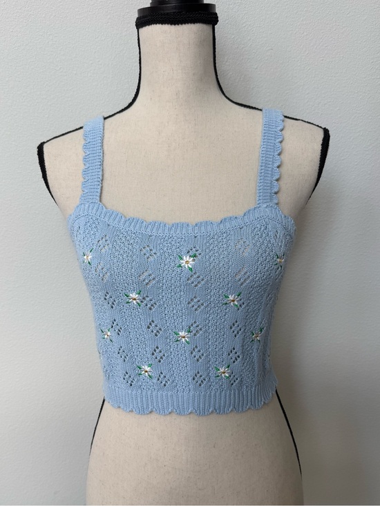 Sky and Sparrow Tops - Sky and Sparrow Light Blue Daisy Knit Cropped Tank